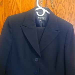 Kasper Women's Black Suit size 10